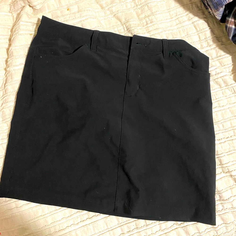 Eddie Bauer Athletic Skirt size S